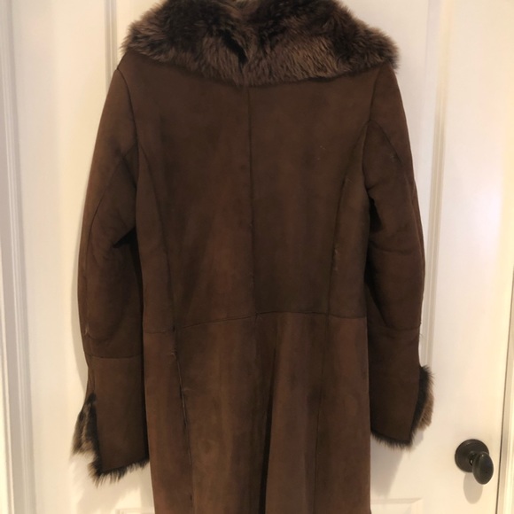 Toscana Shearling 3/4 Length Coat - Picture 3 of 6